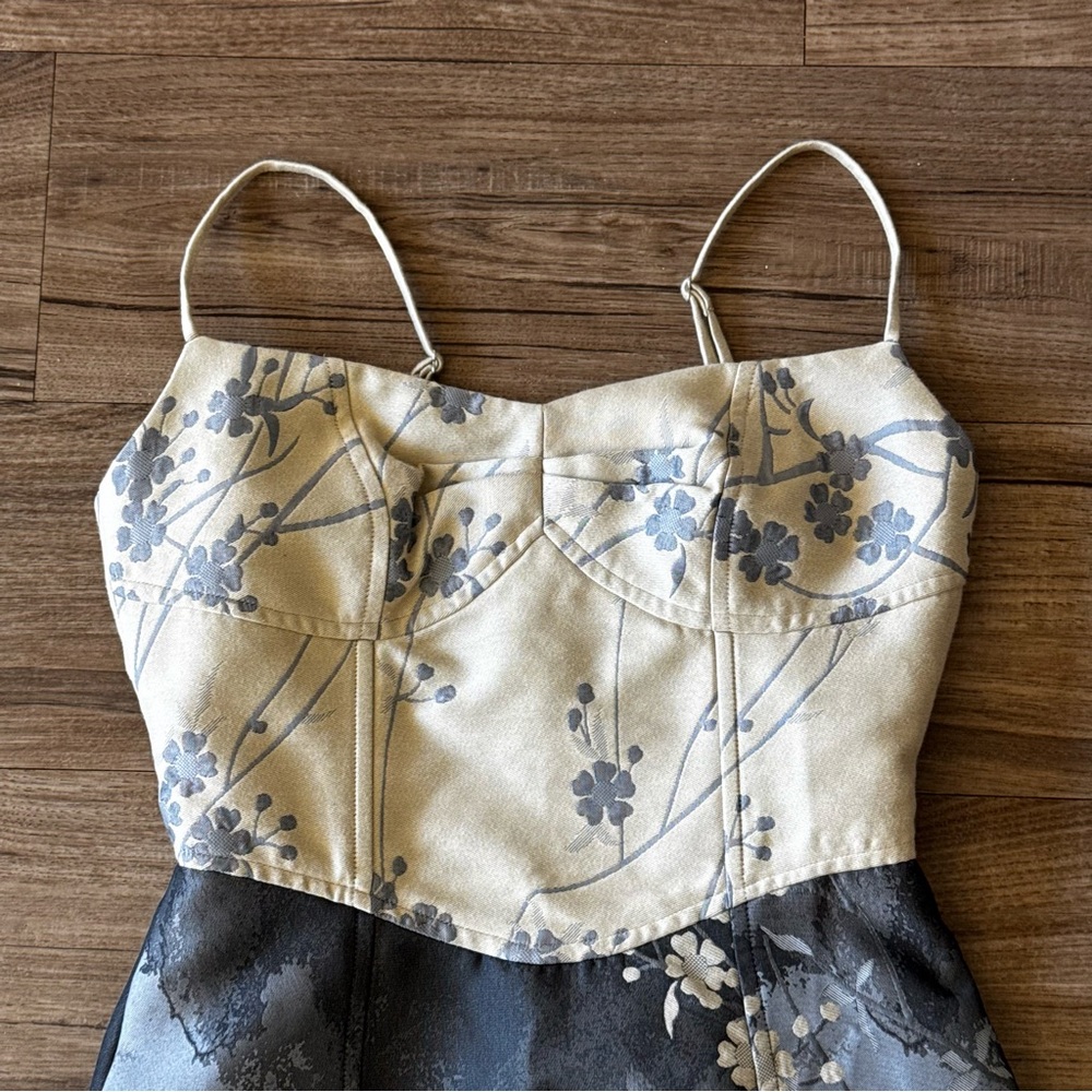 Xioli corset Floral Gray and Cream Dress size XS - Picture 5 of 14